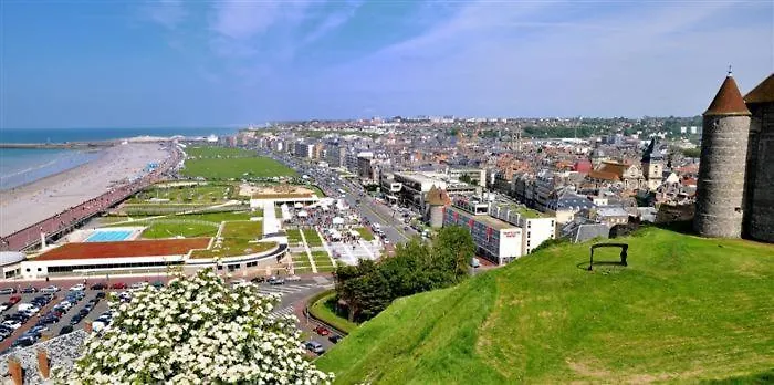 Face A La 4 Pers Wifi Parking Apartamento